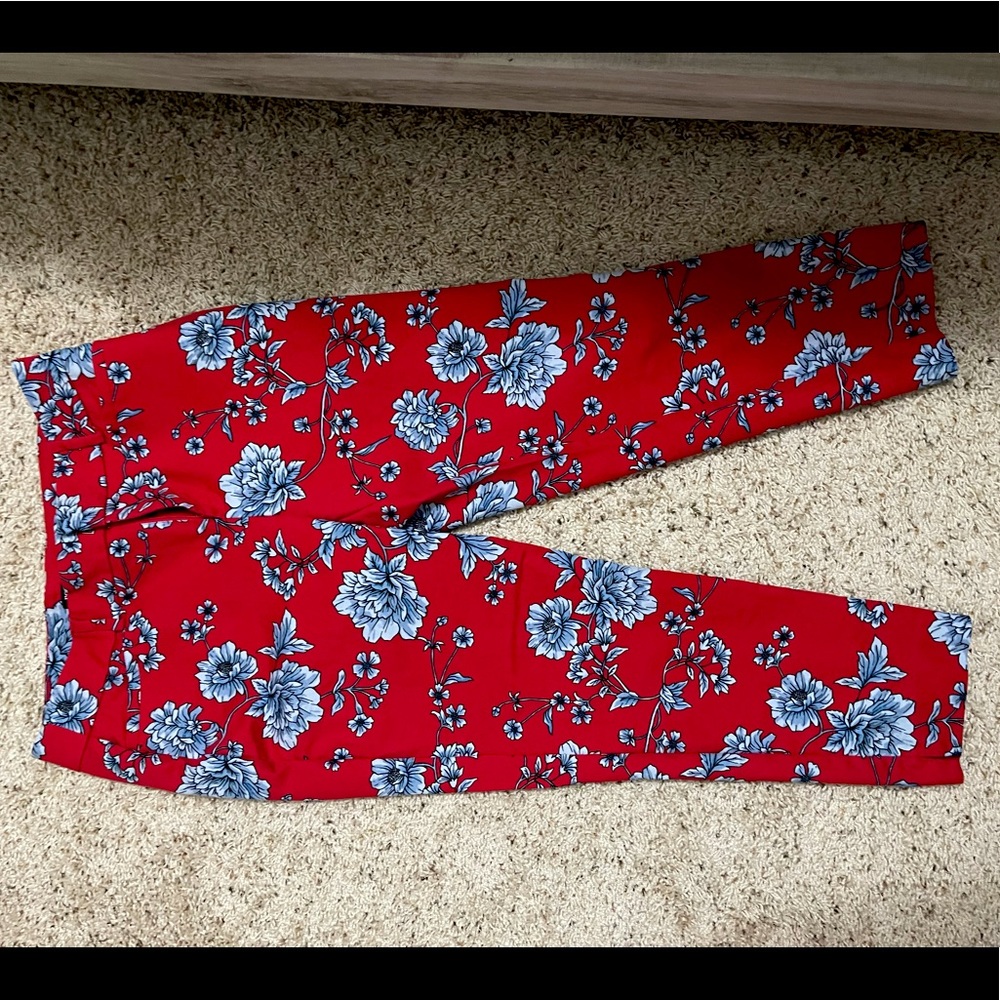 Roz & Ali Business Ankle Pants